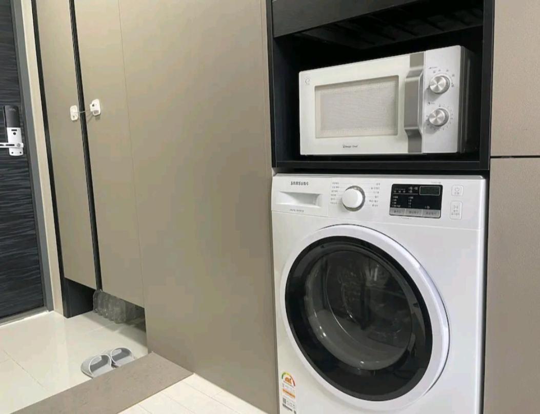 Feel At Home 동성로스타 비앤비 대구광역시 객실 사진